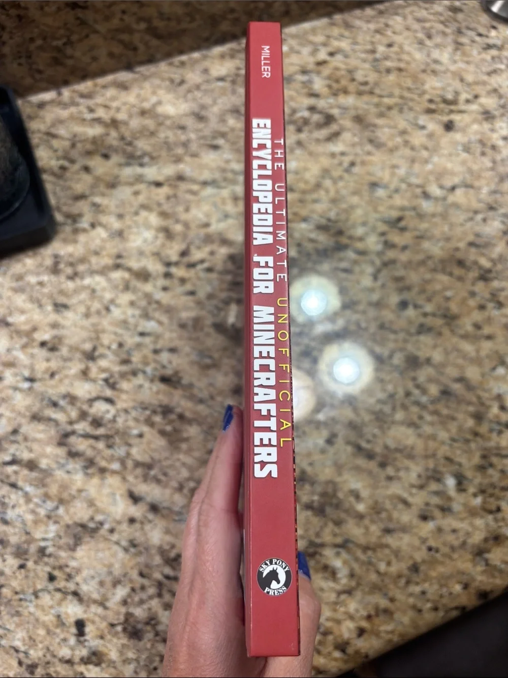 The Ultimate Unofficial Encyclopedia for Minecrafters:An A - Z Book of Tips book